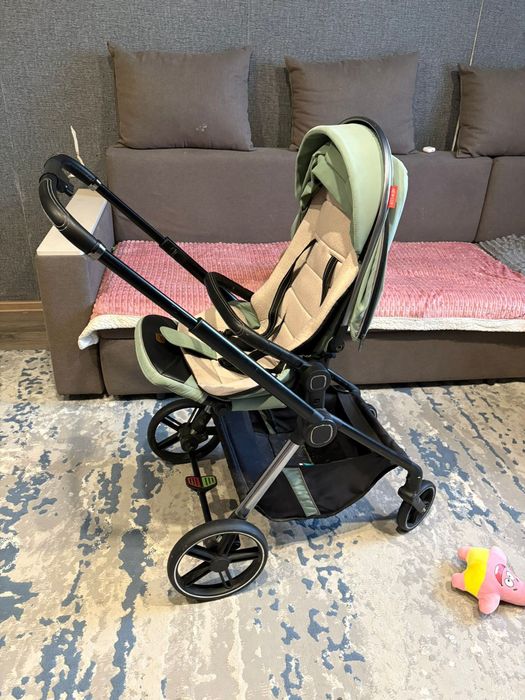 Продам коляску детскую