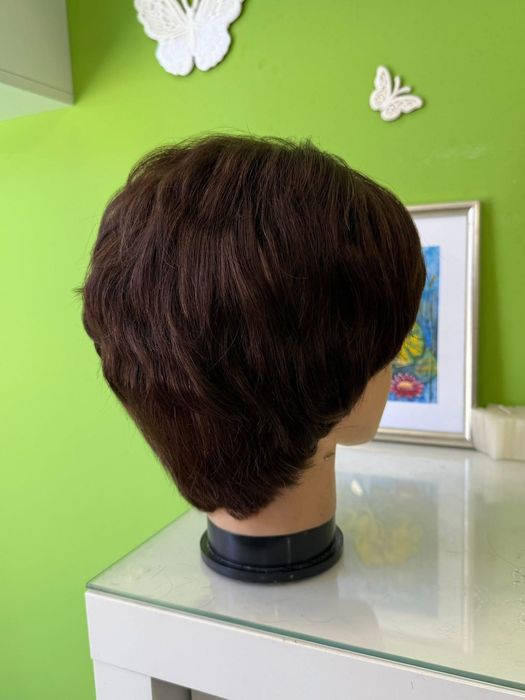 Перука ръчно изработена