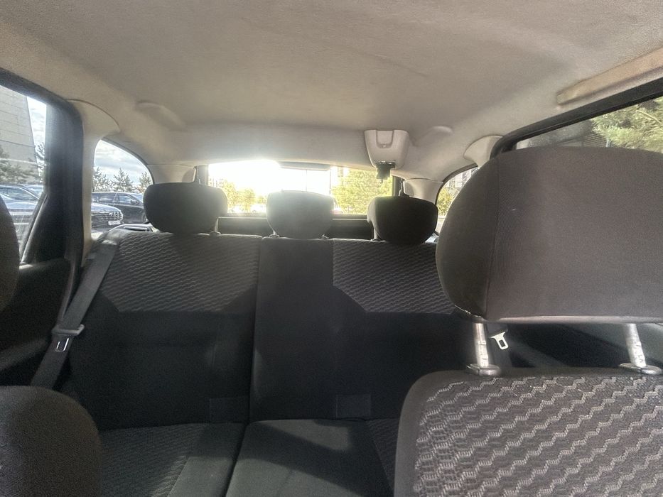 Продам Lada Kalina 2