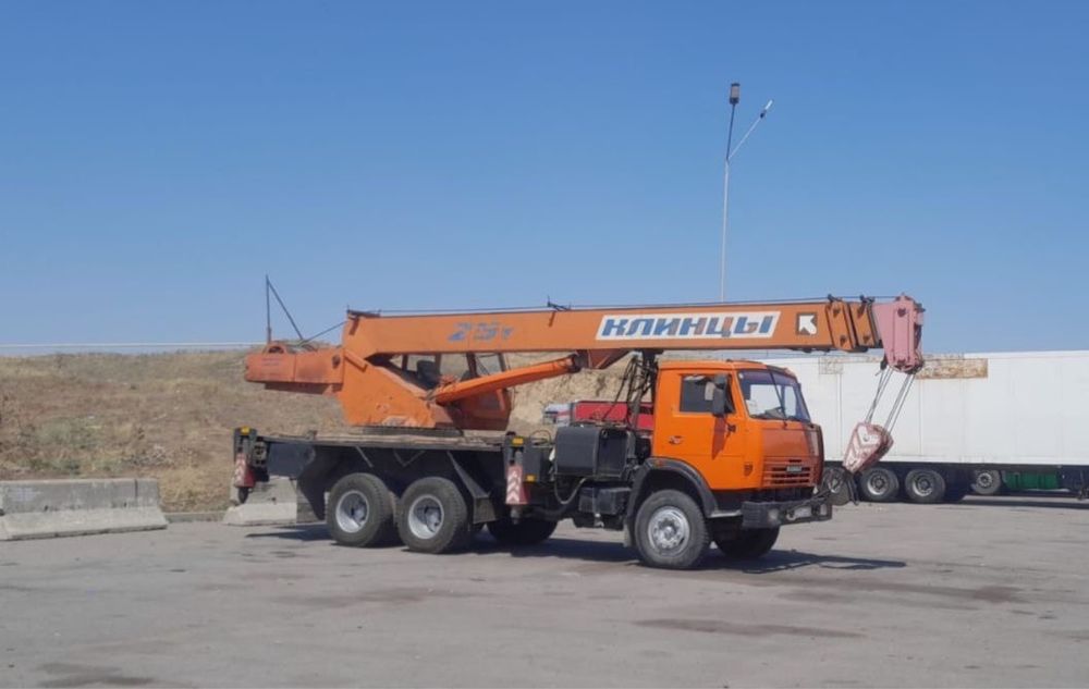 Услуги авто кран 25тонн Камаз вылет 21м