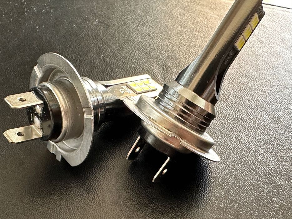 set 2 becuri led H7 6500L 80W sau H4