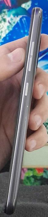 Pocophone F1 (Poco F1) 6 GB / 64 GB MEMORY