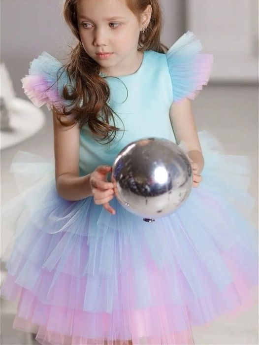 Нарядное платье для девочки