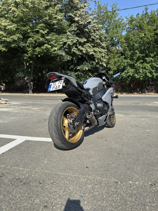 Honda CBR 1000RR Fireblade SC59 ABS – 2010 – 180 CP – Nardo Grey