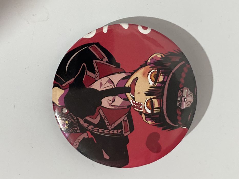 значки из разных аниме