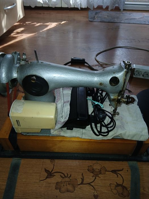 Швейная машинка СССР.