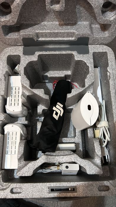Drona Phantom 4 Pro Plus