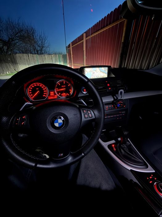 Bmw 123d facelift automata intretinuta