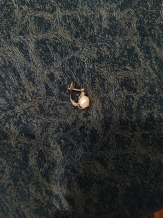 Серьга с жемчугом