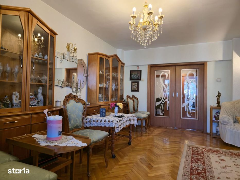 Vanzare Apartament 4 Camere Decomandat | 115 MP- Decebal - P-ta Muncii