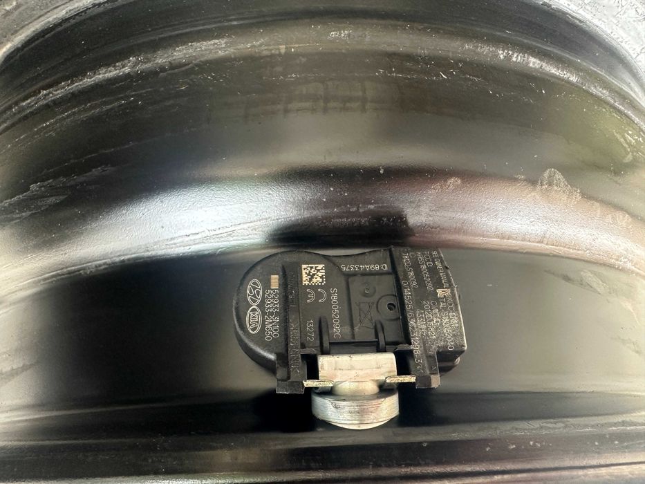4бр. железни джанти 15" 5х114.3 - Hyundai i30, Kia Ceed с датчици