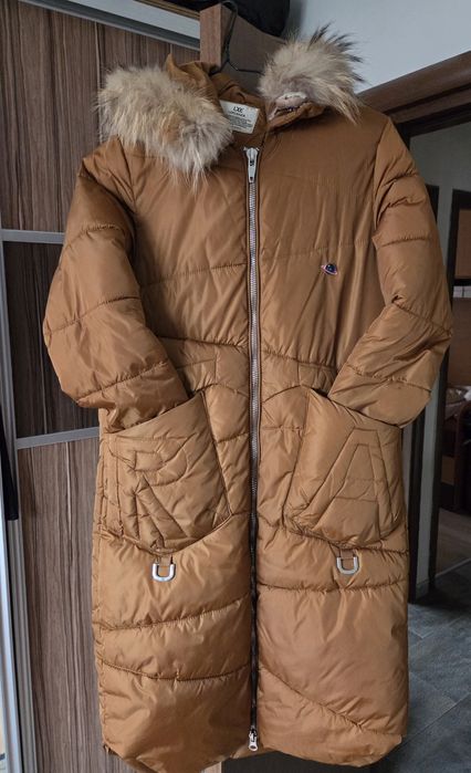 Дамско зимно дълго яке