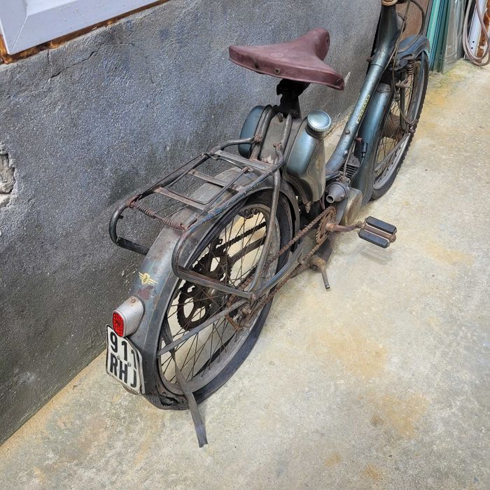 Моторче с педали от 50-те години цюндап