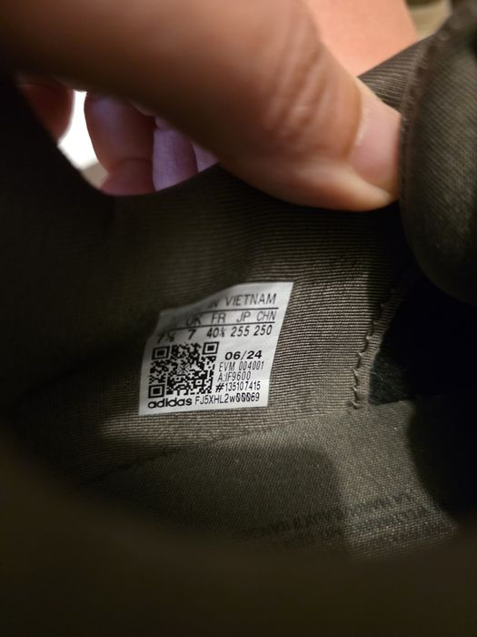 Оргинален Адидас 39 номер