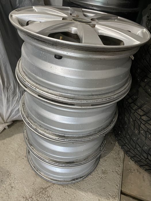 Комплект дитых дисков R15 4*100