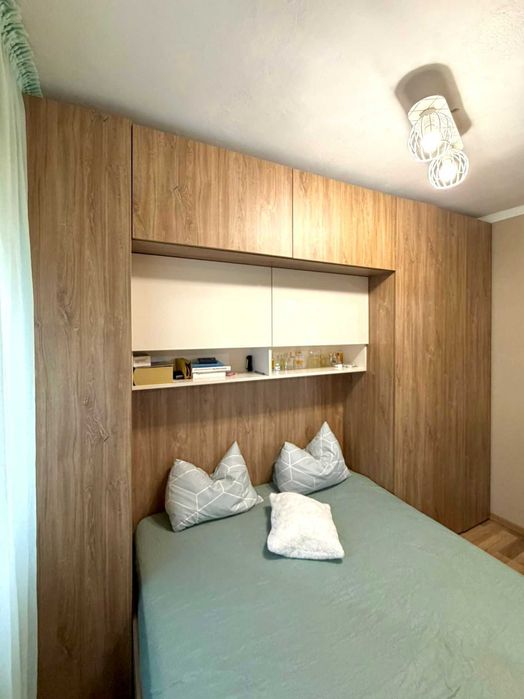 PROPRIETAR, vând apartament cu 3 camere in Arad zona UTA / STADION
