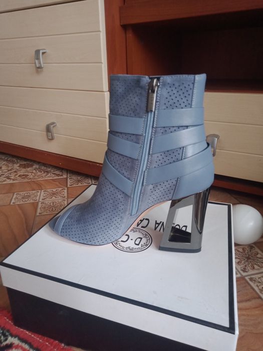 Продам обувь новую