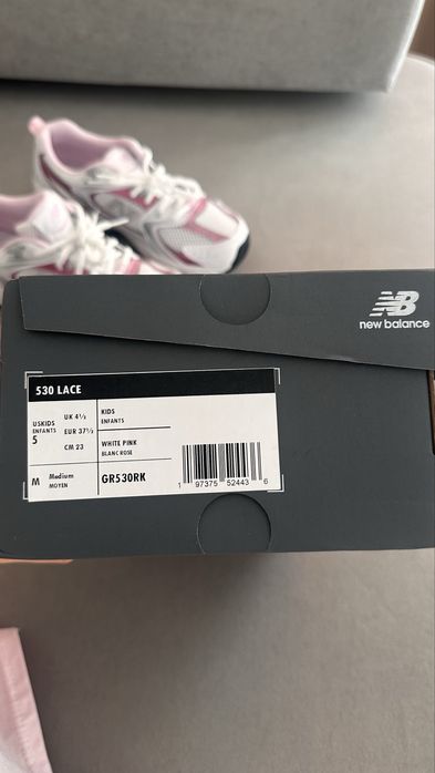 Кроссы new balance pink white