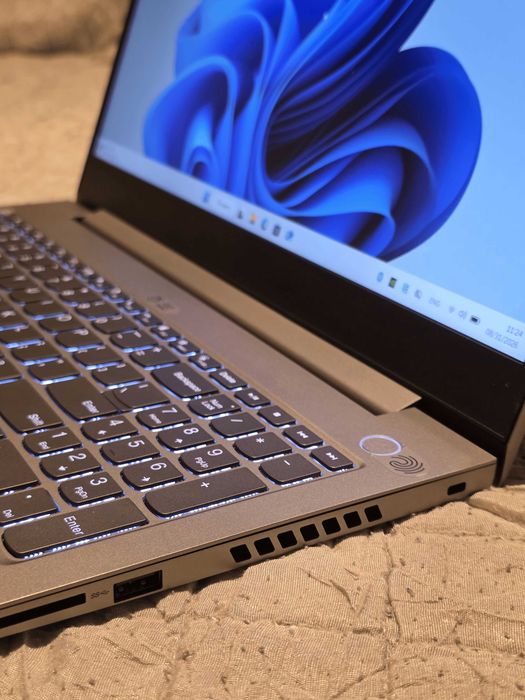 Laptop Lenovo ThinkBook 15p i7-10750H 32GB 512SSD GTX 1650Ti