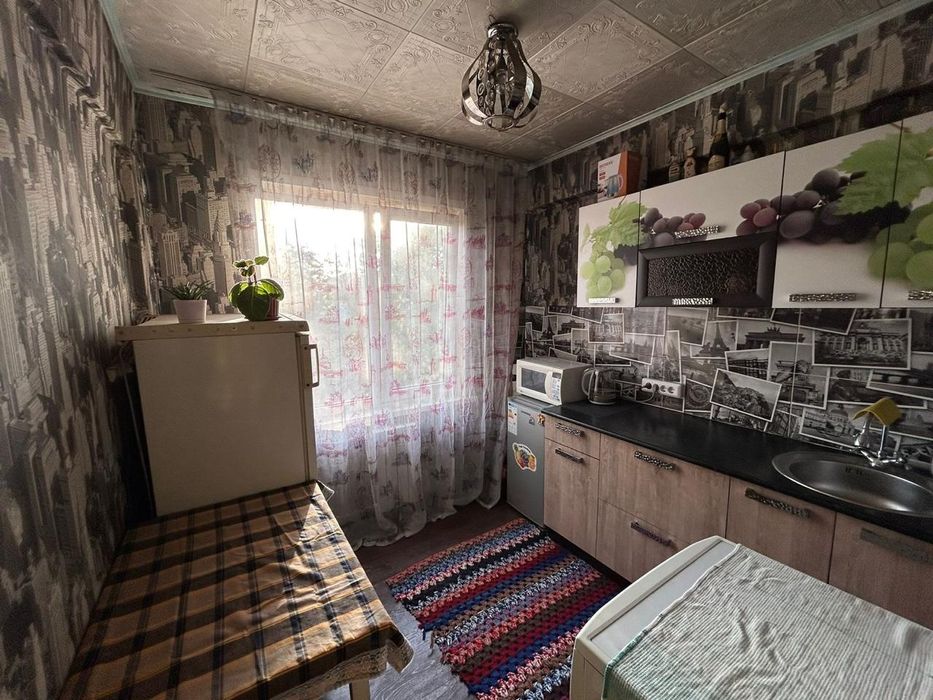 Продаётся 1,5- ка по ул. Добролюбова, 43