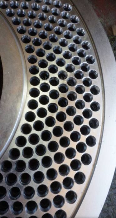 Рециклирани и нови матрици за производство на пелети ОГМ 1.5 за дърво