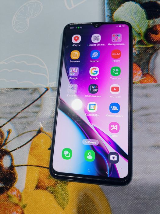 Продам оппа телефон в хорошем состояний