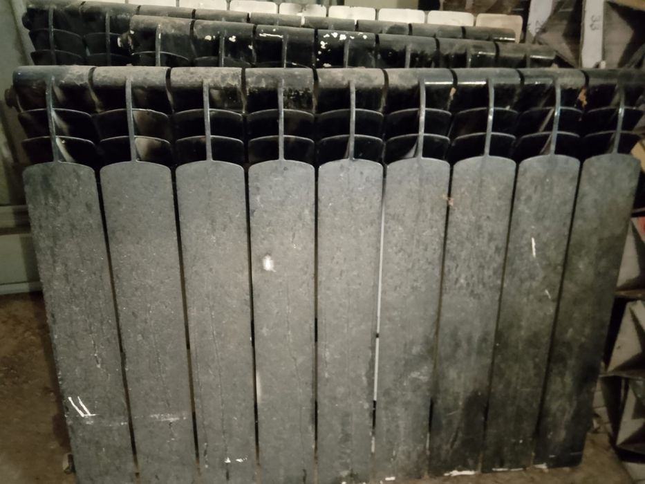 Продается родиаторы батарейка отопление