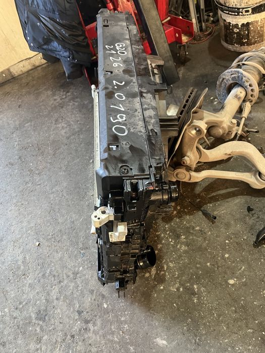 Перка и радиатори бмв г20/22/26 2.0д 190 ( perka i radiatori bmw g20 )