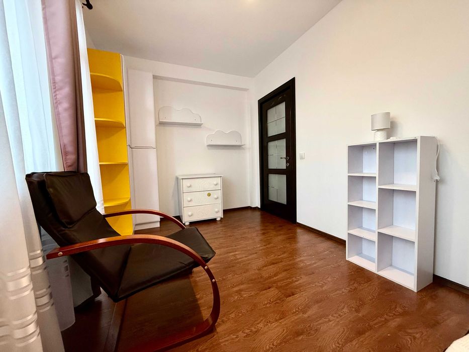 Duplex cu 5 camere, garaj și curte amenajată – Urușagului, Florești