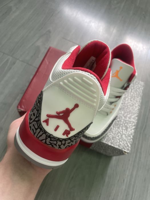 Air Jordan 3 Retro Cardinal Red