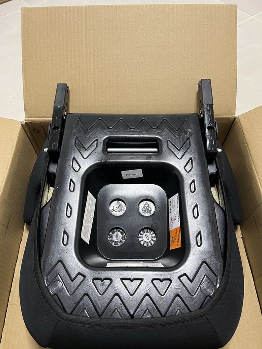 Inaltator auto pentru copii Isofix