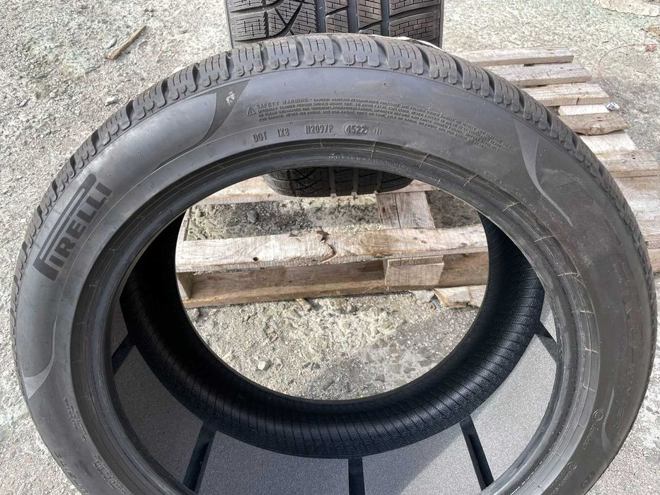 285/40/19 Pirelli PZero Winter TO Elect PNCS Dot 2022 TESLA S Нови