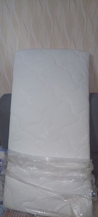 Кроватка детская