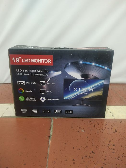 X TECH 19 monitor manitor 19