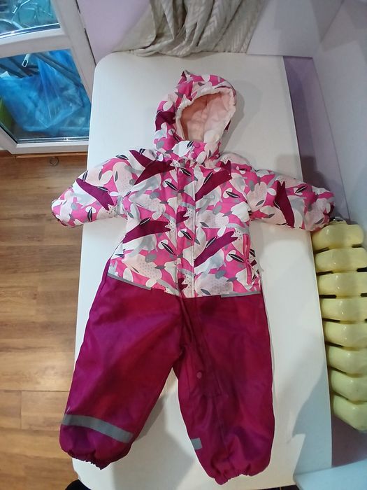 Продам комбинезон и куртку