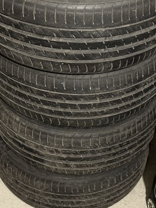 Летни гуми NEXEN N'Fera SU1 215/50/17, 4 броя