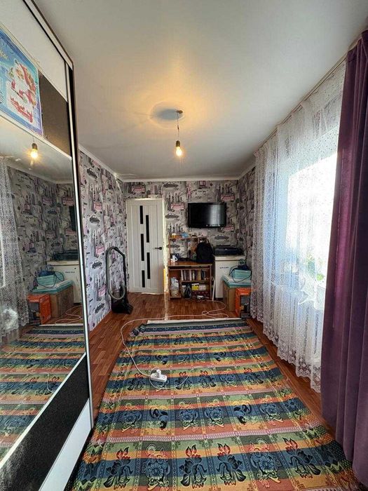 Продам 2 кв по Ломоносова