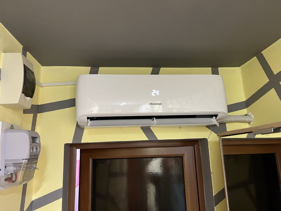 Montăm aere condiționate