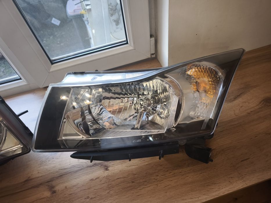 Фары на chevrolet cruze