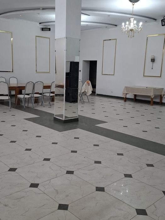 Сдам помещение в ТЦ Бахар