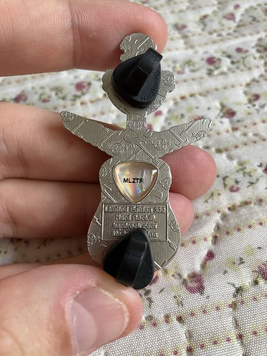 Pin Hard Rock Cafe București