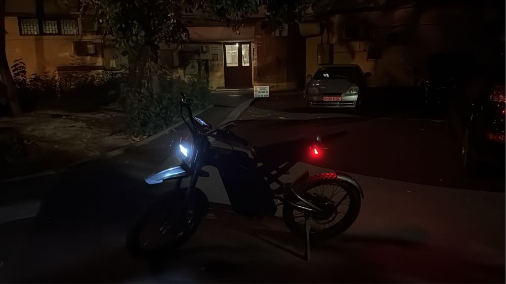 OUXI GT2000 moped