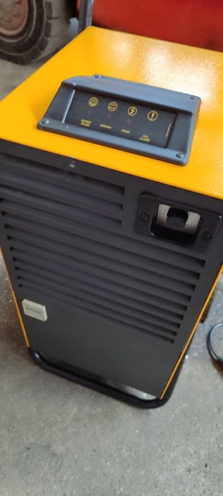 Професионален изсушител Master DH 92, 1200 W, 80 л/24 ч