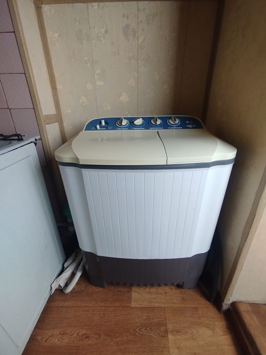 Ijaraga kvartira beriladi Sagdiyana machit  olda 2 xona 2 eta