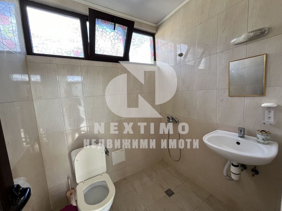 Продава се Къща в Брезово - 430 кв.м за 649 €/кв.м - Снимка #9