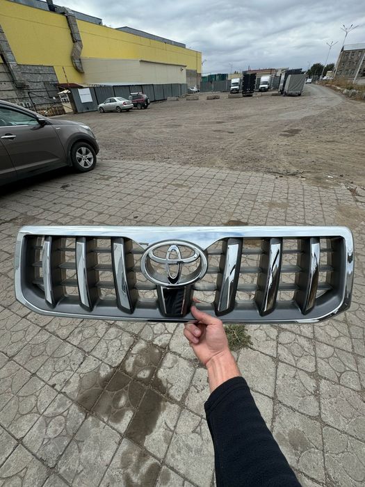 Крышка багажника Тойота Ленд Крузер Прадо 120 gx470