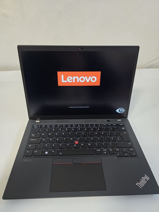 ThinkPad T14 Gen3 i7-1270p, 24gb ram, Sim 4G, 1TB NVME