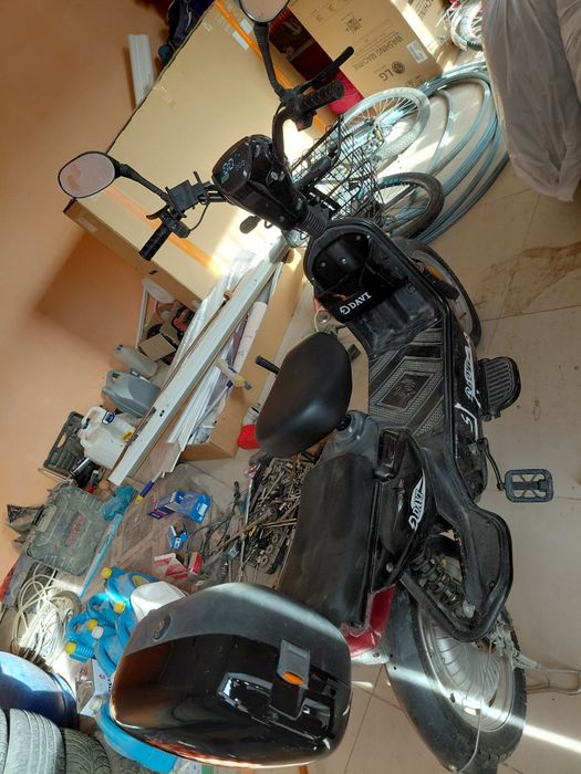 Электроскутер Davi 800vat