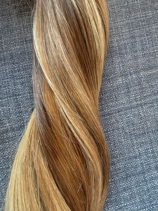 Естествено чуплива коса Дима стил