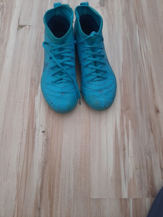 Adidasi nike fotbal copii marimea 33,5